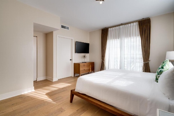 The Savoy Hotel & Beach Club image 47